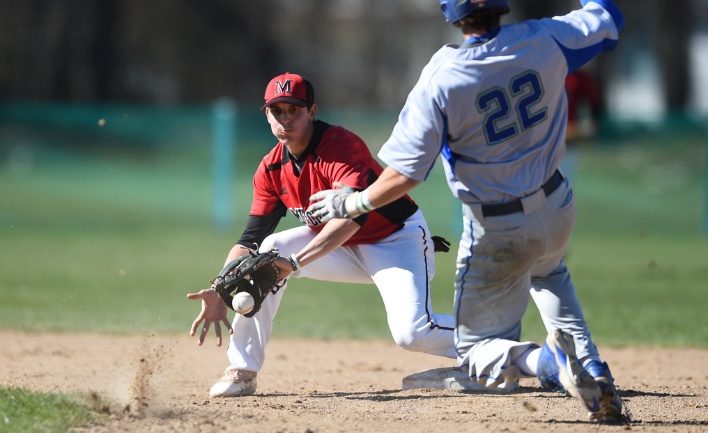 Big Seventh Inning Keys Baseball's Comeback vs. CGA