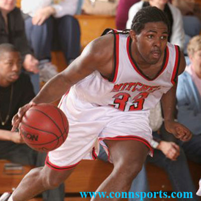 Mens Hoops Win Close Game at CCNY