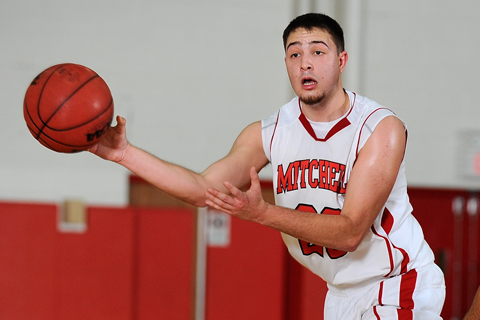 MBB Picks Up Road Win at DWC