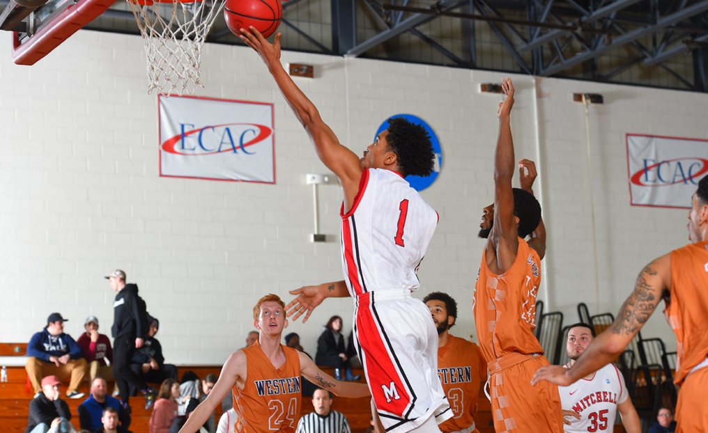 MBB Pulls Away From Lesley in Second Half on Senior Night