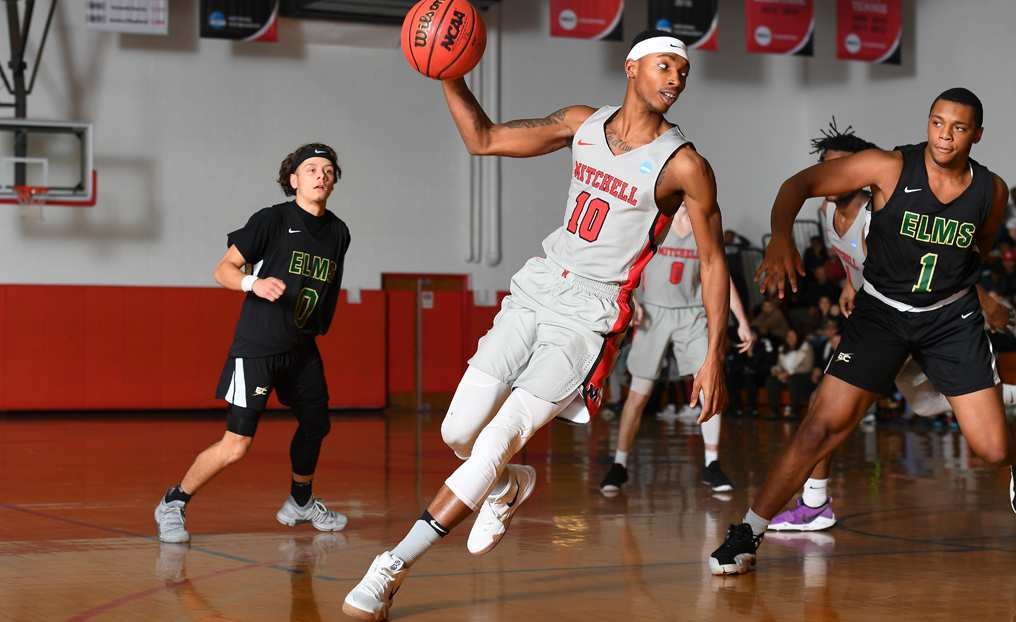 MBB Hangs On to Win at Dean