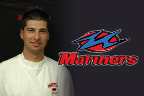 Men's Golf Hosts and Wins Tri-Match