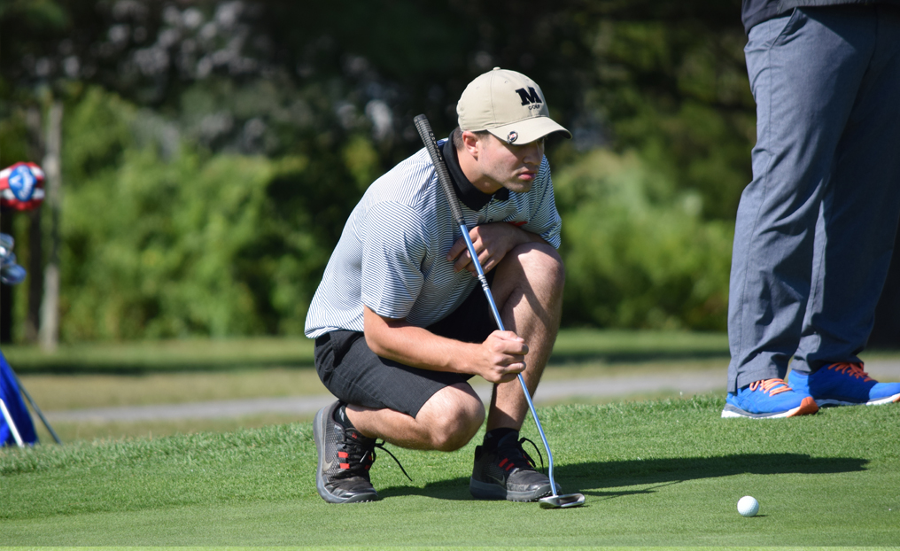 Men's Golf Tops Albertus Magnus