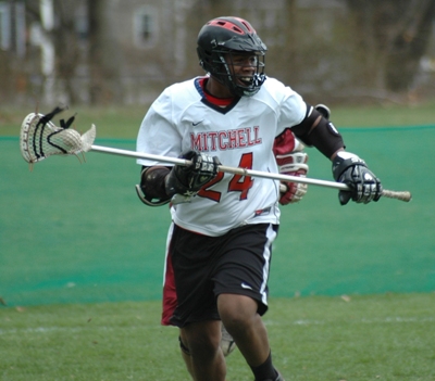 Fourth-Quarter Surge Propels Green Mountain College to Victory Over Mariners