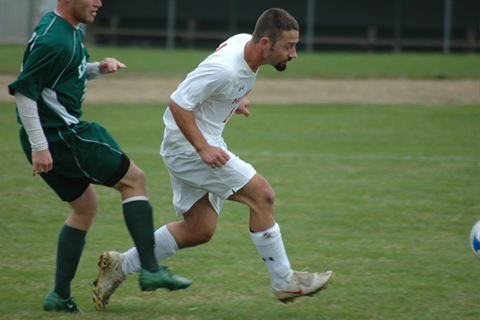 Men's Soccer Blanked at Salve Regina