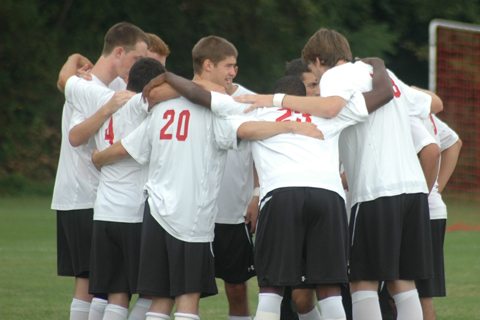 Men's Soccer Falls to Newbury
