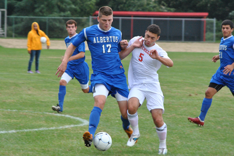 Men's Soccer Loses 3-1 to Albertus Magnus