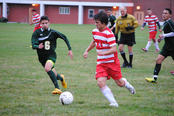 Men's Soccer Shuts Out Newbury