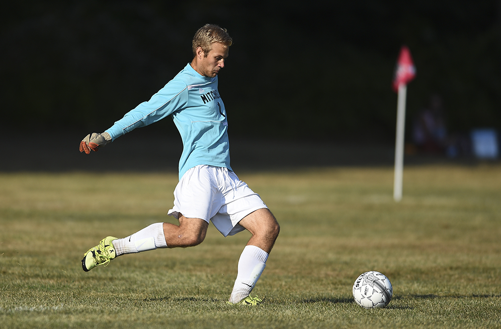 Men's Soccer Hangs Tough at Dean, Falls 2-0