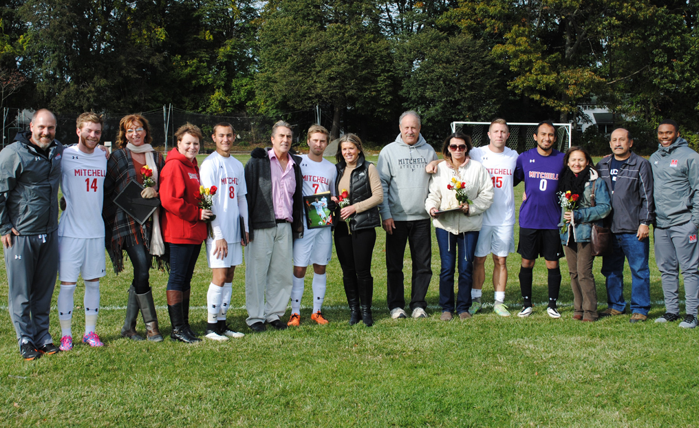 Penalty Kicks Sink Men's Soccer Against DWC