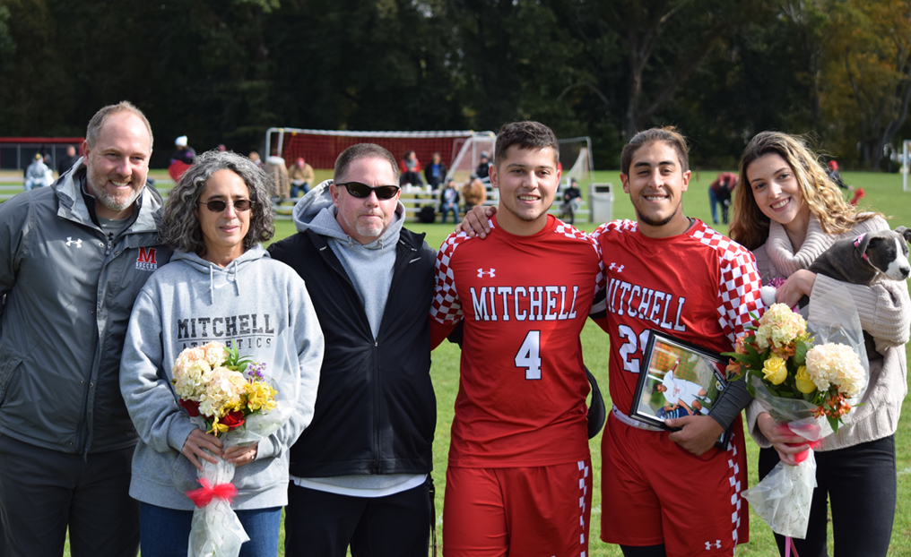 Men's Soccer Falls 2-0 to WPI on Senior Day