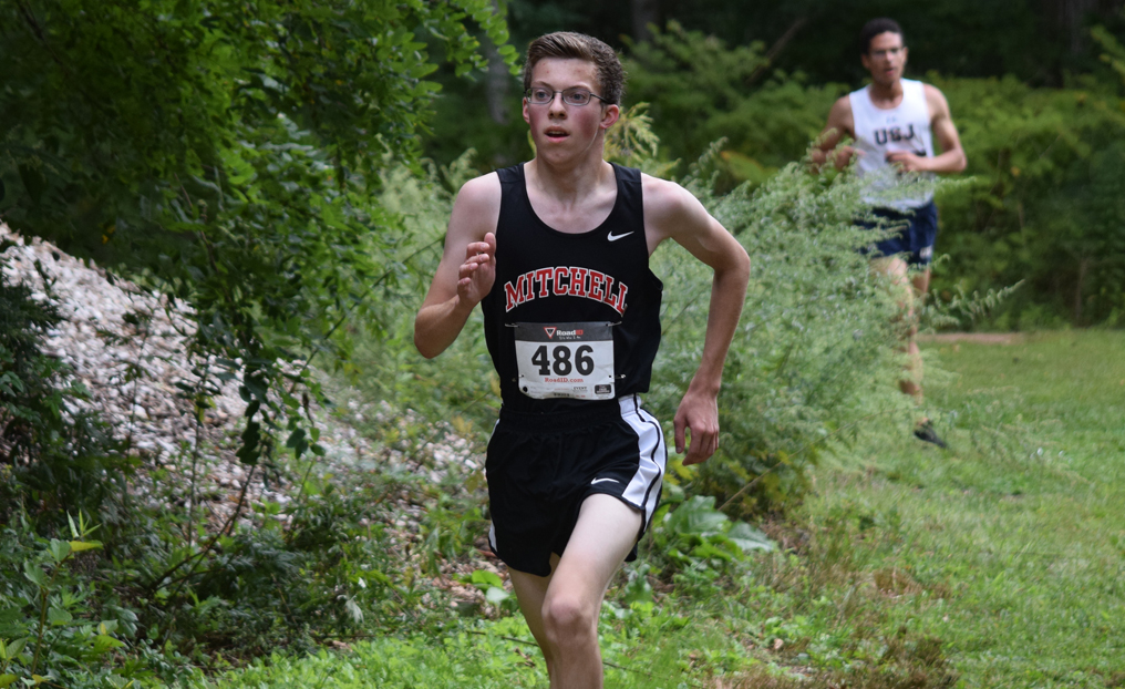 Carney runs at NCAA Regionals