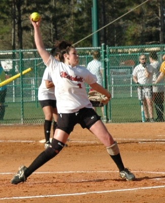 Softball Concludes Regular Season with Two Losses to Lesley