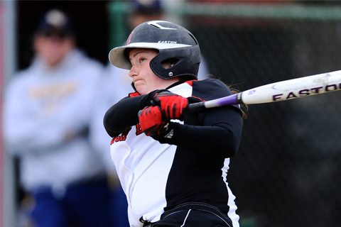 Softball Drops Two at Snowbird Tournament