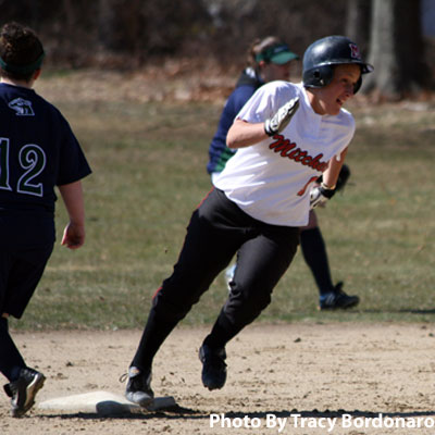 Softball Sweeps Johnson State College For Third Straight Win