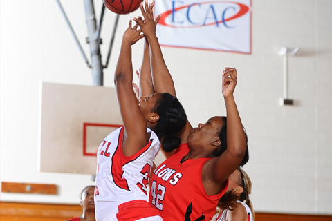 Mitchell Sails to Win at Bay Path