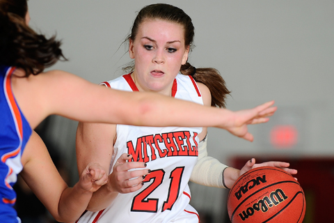 Saint Joseph Tops WBB