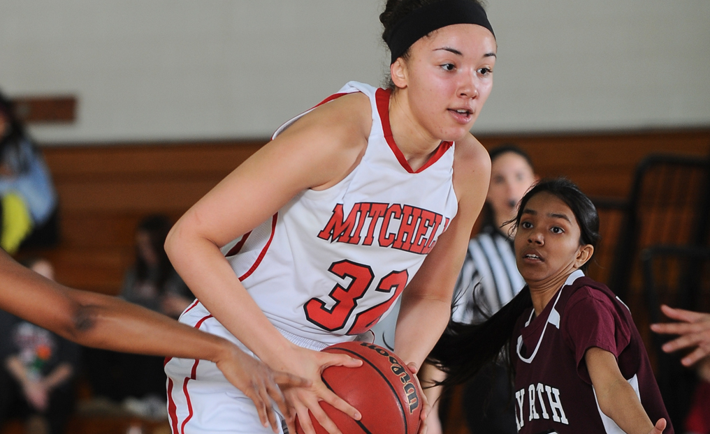 Six Players Score in Double Figures in WBB's Win vs. DWC