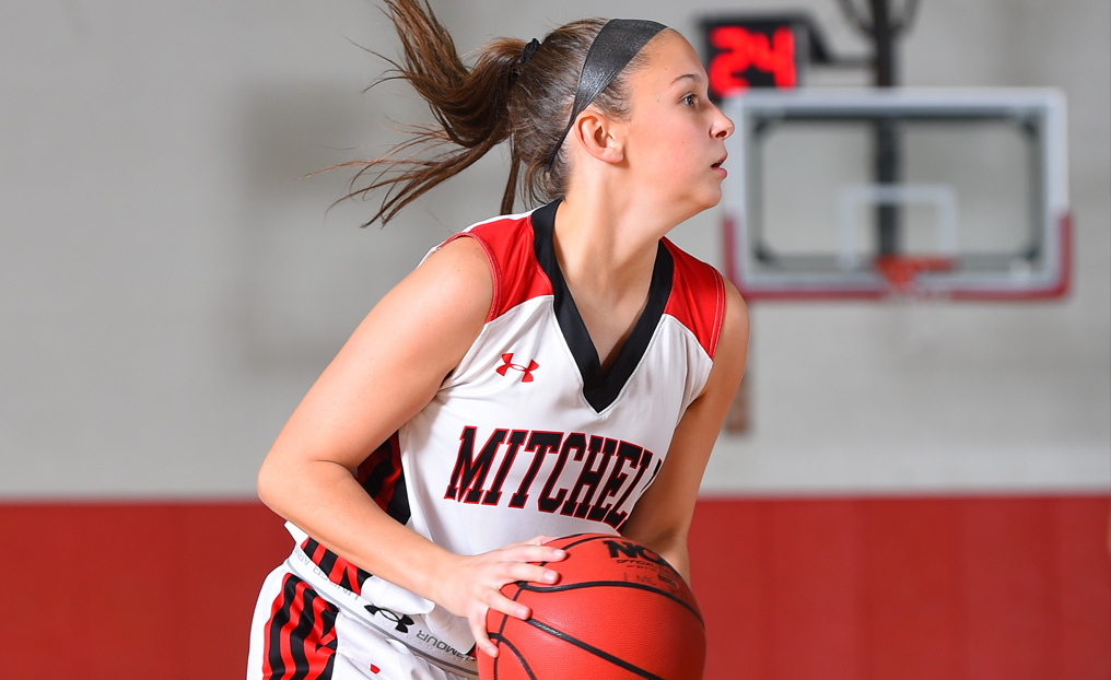 WBB Opens 2017 with Loss to Conn College