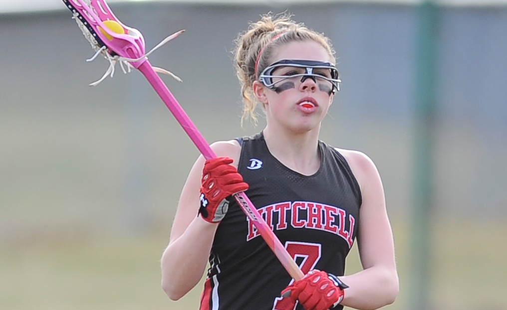Women's LAX Falls 12-11 in Final Minute