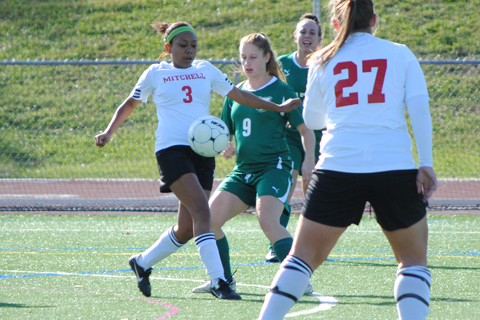 Women's Soccer Advances Past Southern Vermont
