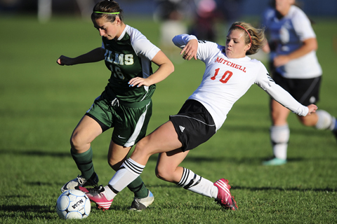 Women's Soccer Falls to Elms in OT