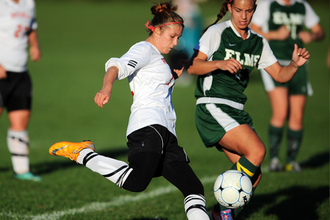 WSoccer Picks Up First Win at Daniel Webster