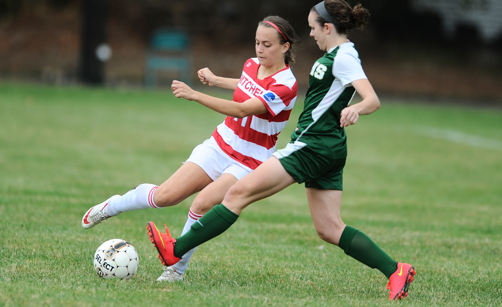 Women's Soccer Ends Season with Loss at Bay Path