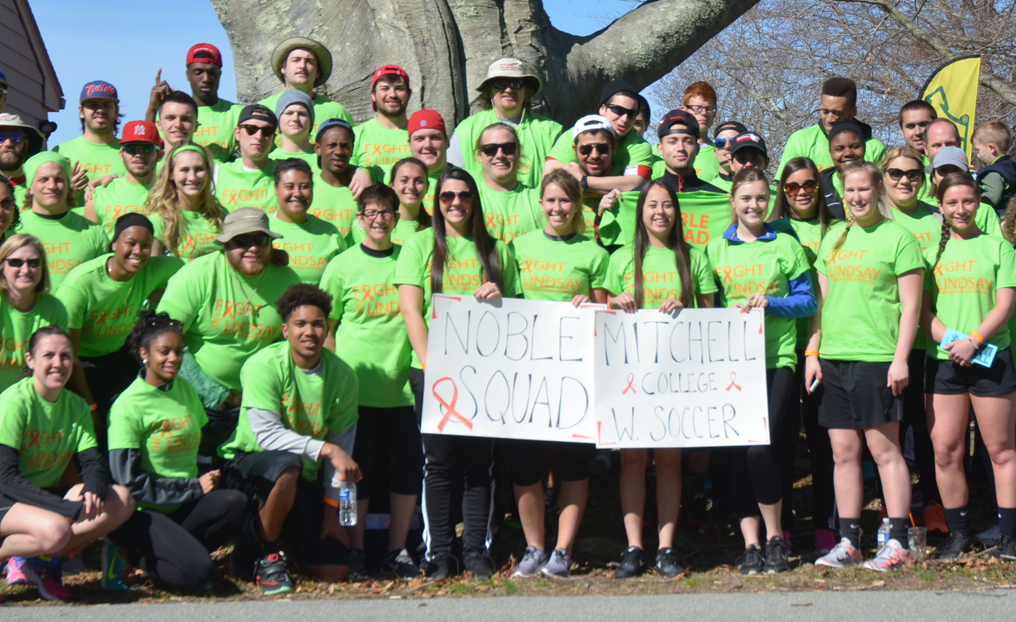 Mariners Show Support for Noble Squad at Waterford Walk MS