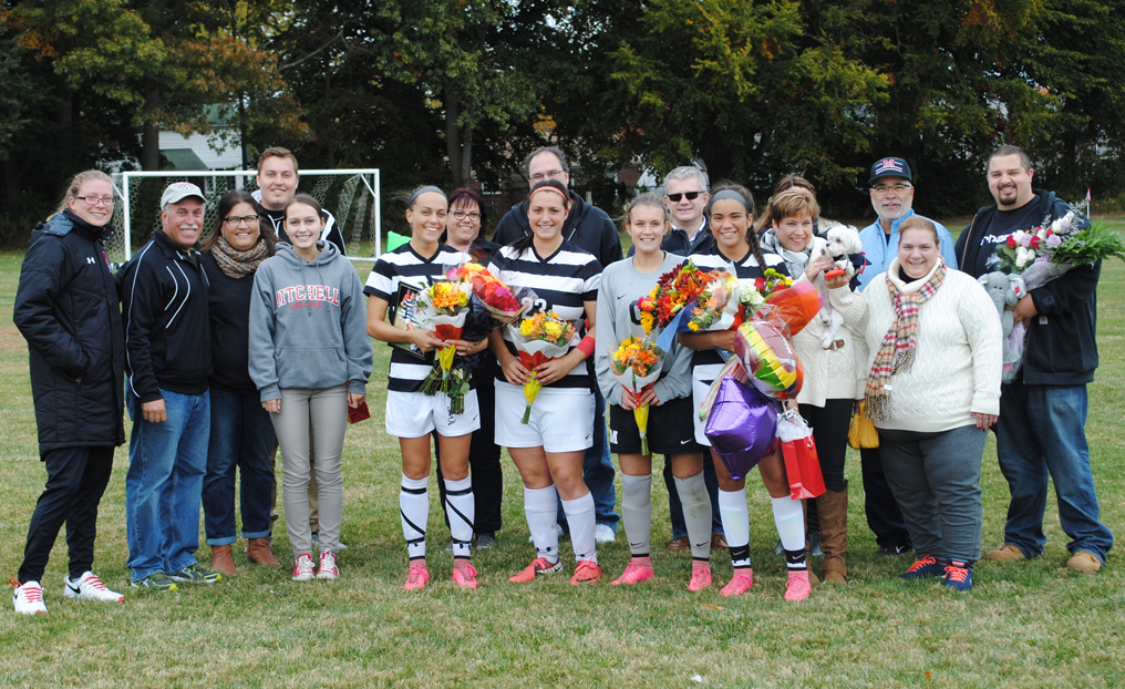 Women's Soccer Plays to Scoreless Tie with Bay Path