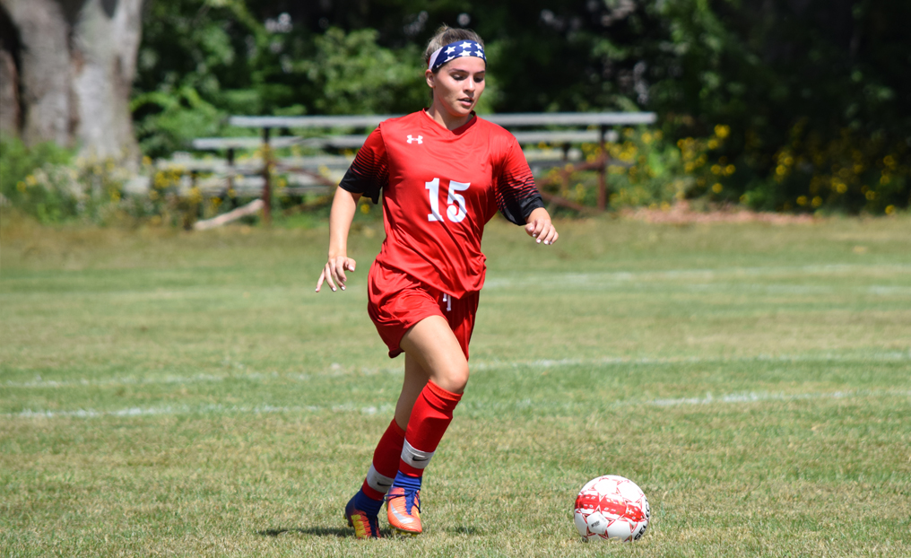 Old Westbury Slips Past Women's Soccer