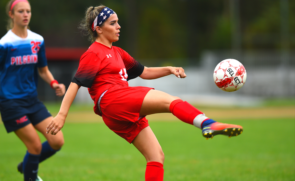 Women's Soccer Salvages Draw vs. Newbury