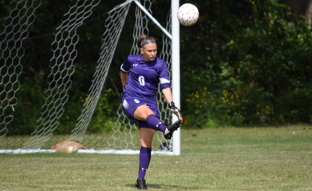 Women's Soccer Falls at Eastern Nazarene