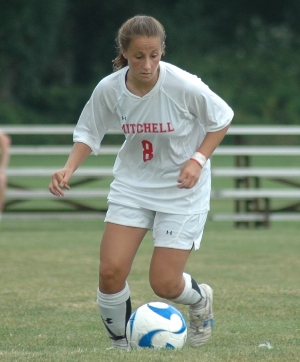Women's Soccer Falls to Mount Saint Mary