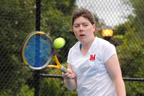 Women's Tennis Falls at Lesley