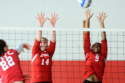 Volleyball Falls 3-0 at ECSU