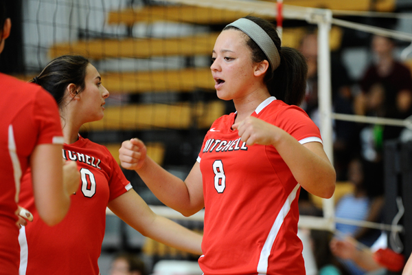 Volleyball Splits on Opening Day