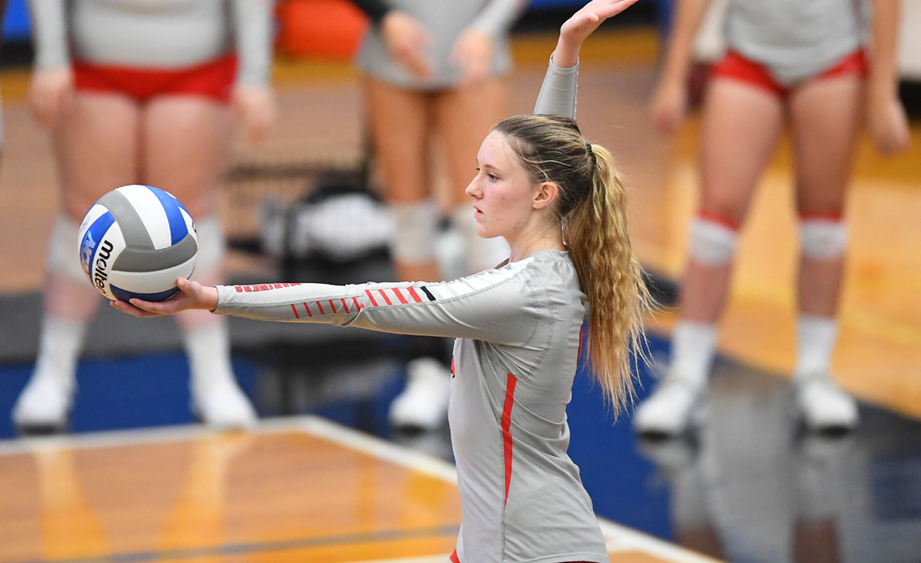 NEC Edges Women's Volleyball