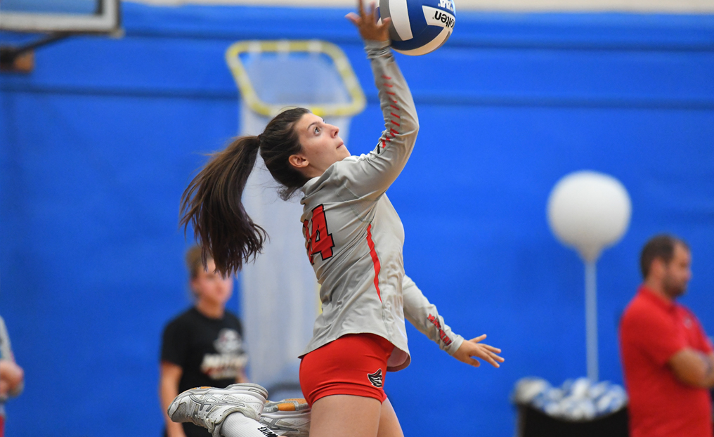 Volleyball Drops Regular Season Finale at WCSU