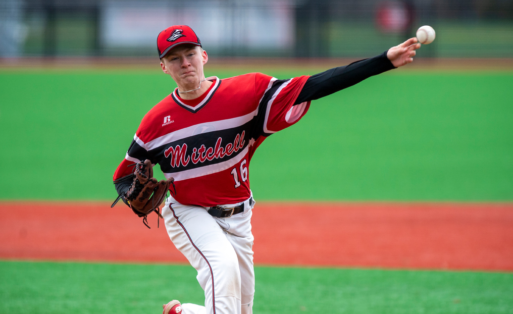Four Unanswered Runs Lead Baseball Past Keene State
