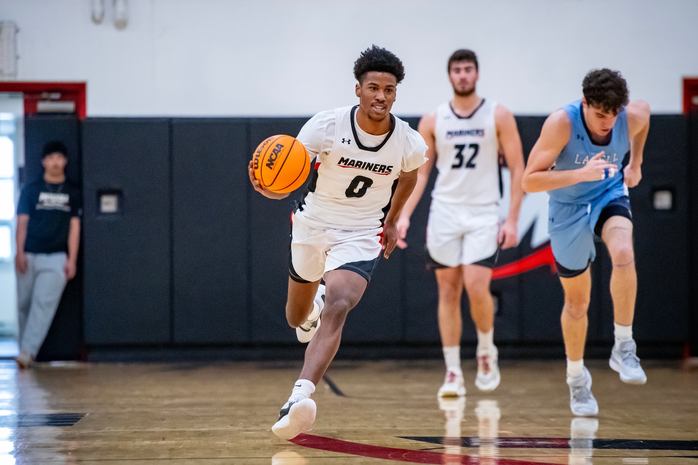 Men&rsquo;s Basketball Knocks Off Elms for Second GNAC Victory