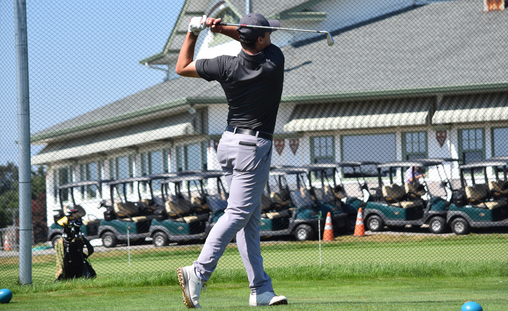 Golf Wraps Up Season at Mitchell Invite II