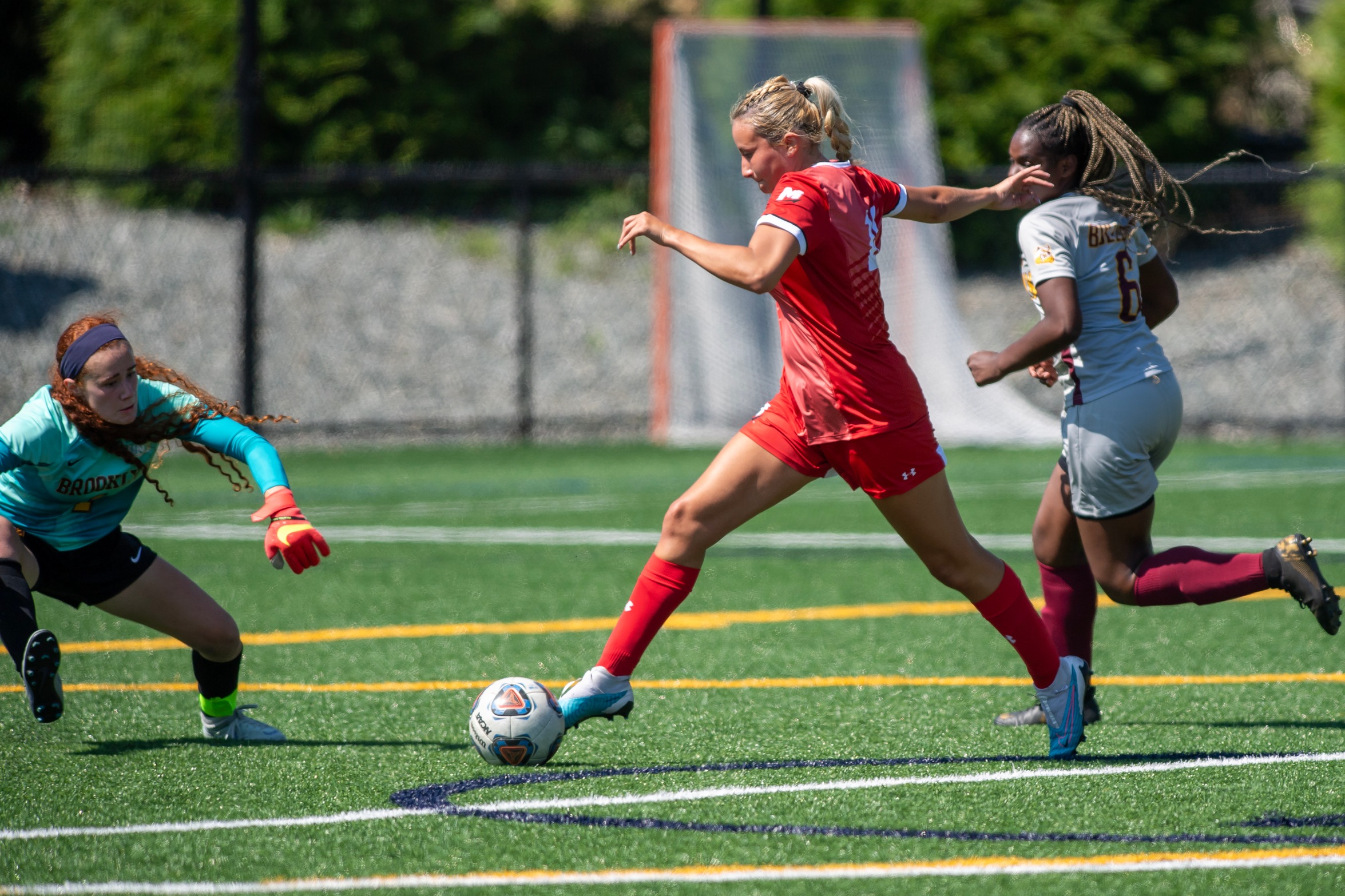 Women&rsquo;s Soccer Falls in Road Tilt at Regis
