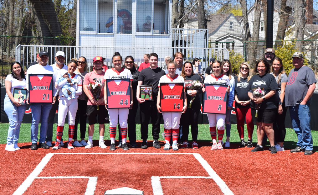 Softball Sweeps NEC on Senior Day