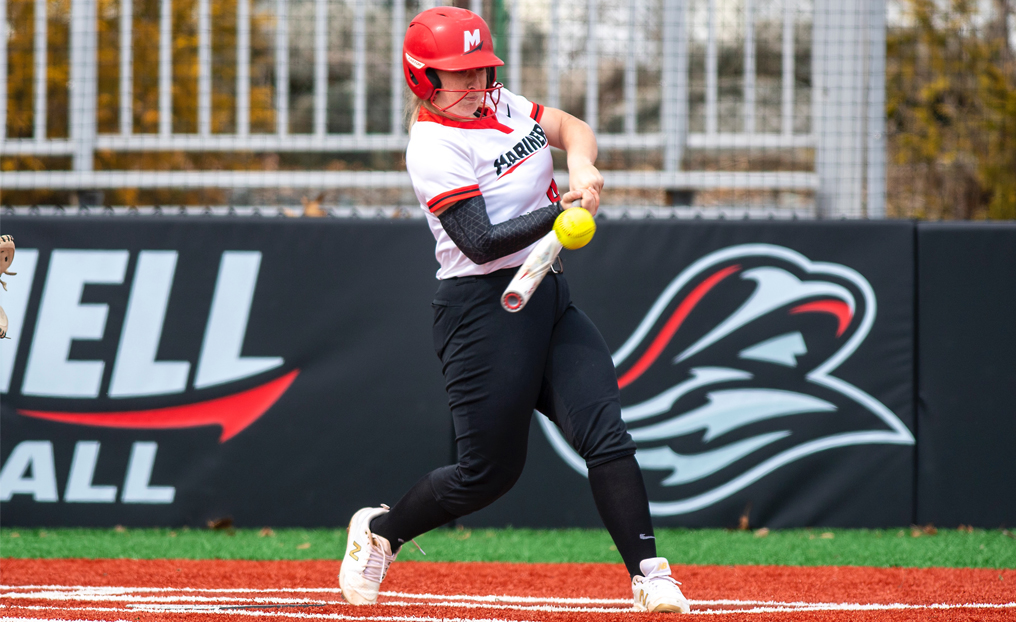 Softball's Streak Snapped at Trinity