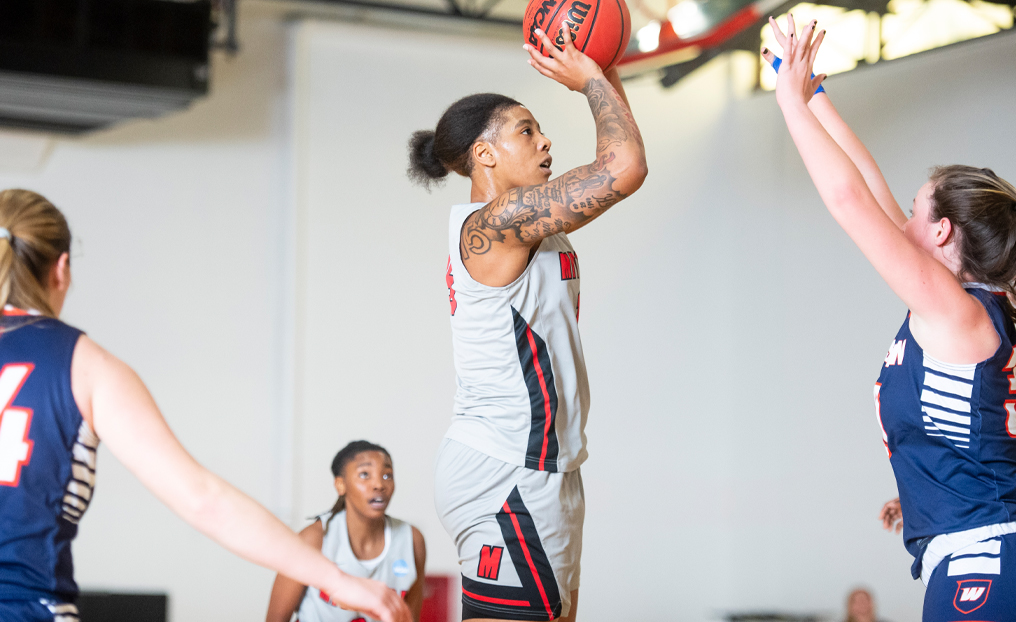 WBB Races Past Eastern Nazarene