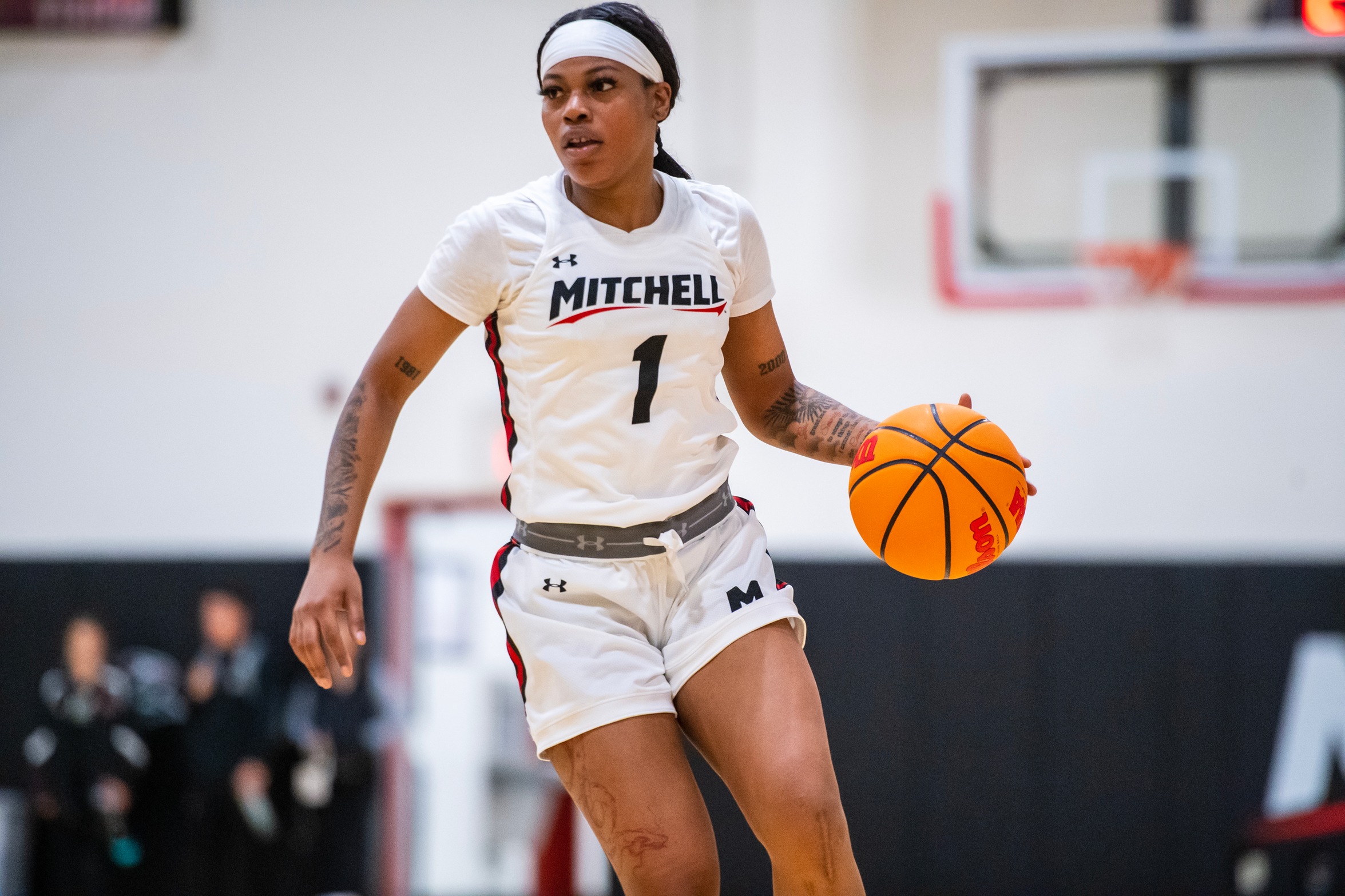 Women&rsquo;s Basketball Sprints Past Lyons in Season Opener, Wilson Collects First Win