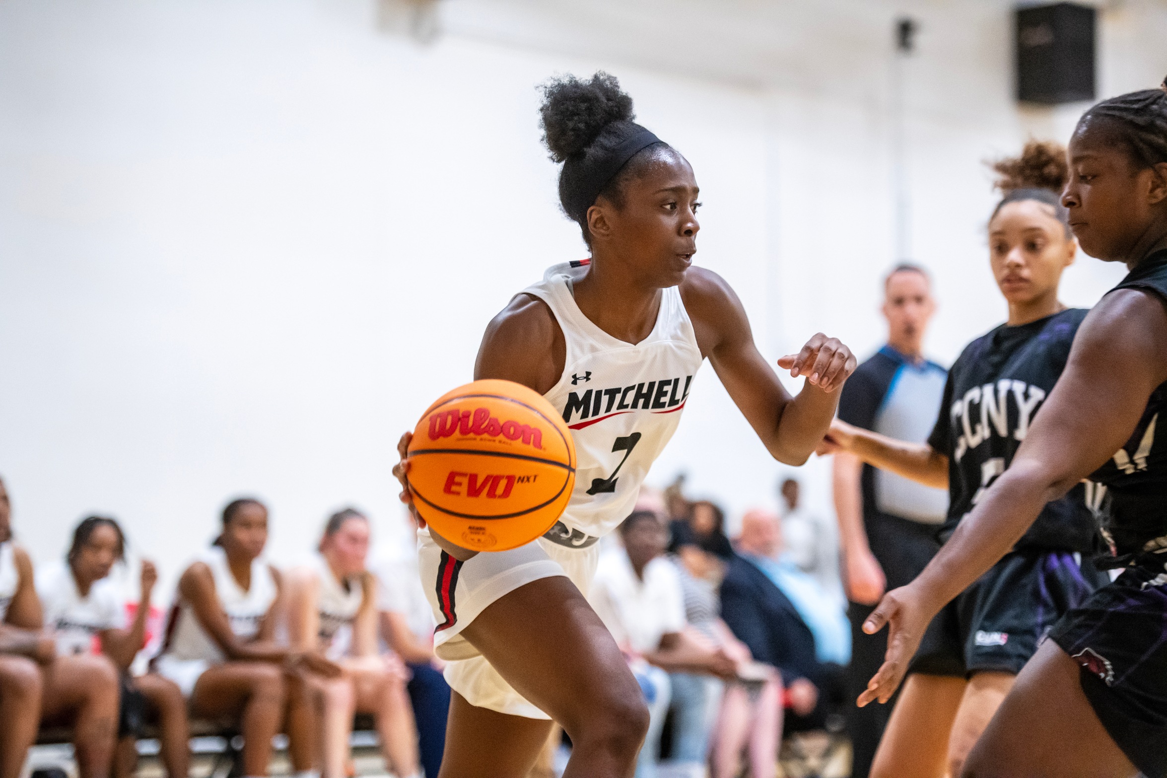 Women&rsquo;s Basketball Can&rsquo;t Match Emerson
