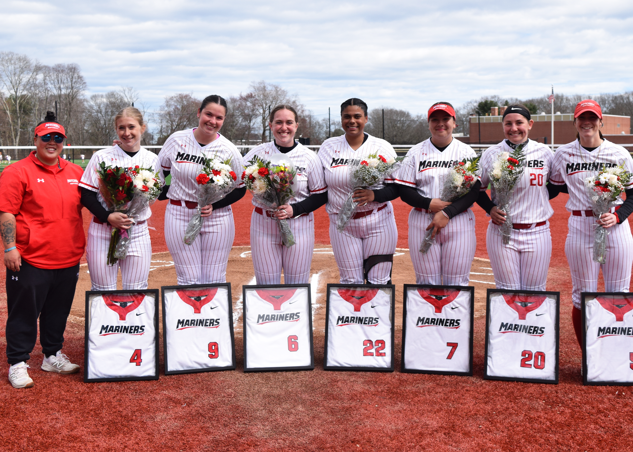 Softball Runs Off with Two Wins in Senior Day Sweep