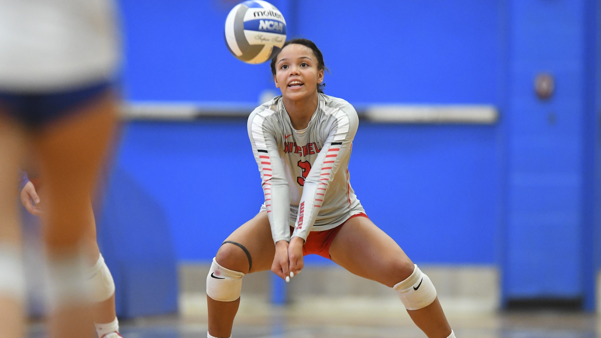 Volleyball Nabs First Win at Salem State